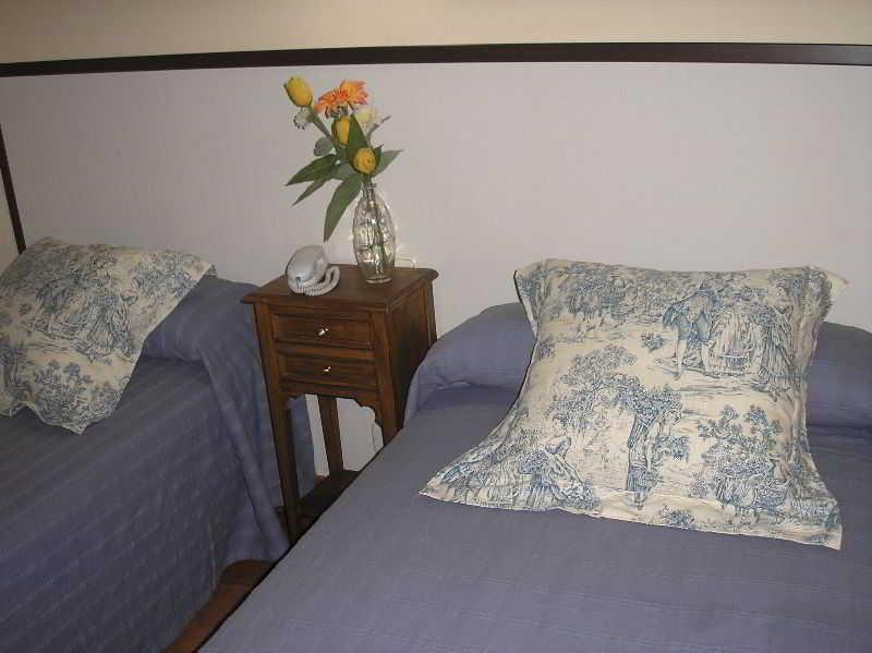 Hostal Alfonso XII By Toledo Ap Luaran gambar